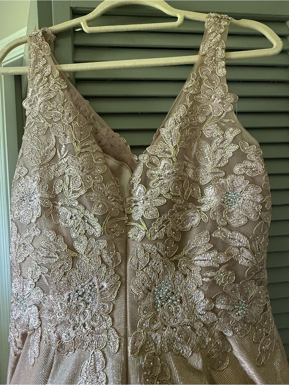 Elegant V-Neck Lace & Glitter Short Prom Dress - Blush - Picture 5 of 7